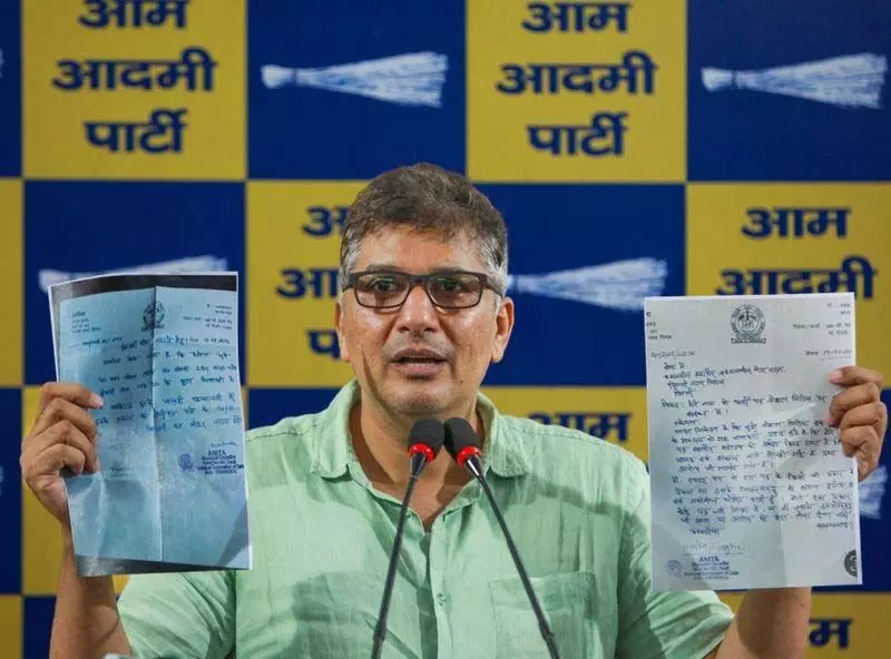 आप का आरोप: निजी स्कूल फीस बढ़ोतरी पर दिल्ली सरकार विफल
