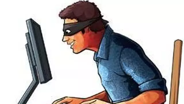 सेवानिवृत्त कर्मचारी से ठगी के आरोप में दो लोग गिरफ्तार