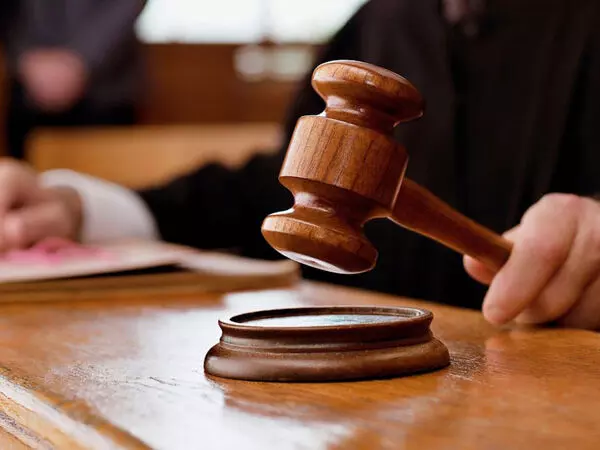 Kolkata HC ने कोलकाता सामूहिक बलात्कार मामले में दायर जनहित याचिका पर रिपोर्ट मांगी