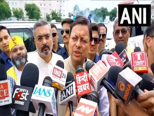 उत्तराखंड सरकार ने खराब मौसम के कारण Char Dham Yatra रोकी