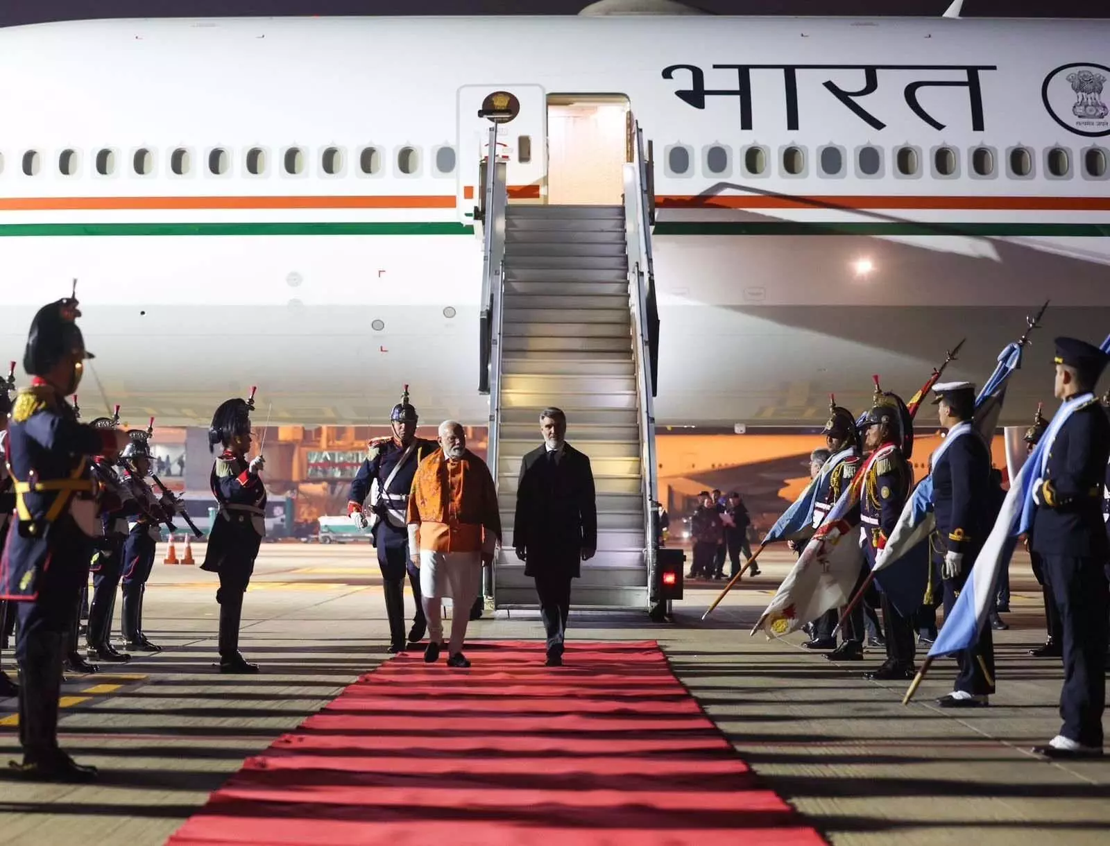 पीएम मोदी का अर्जेंटीना दौरा: डिफेंस मैन्युफैक्चरिंग, स्पेस सेक्टर, इन्फॉर्मेशन टेक्नोलॉजी समेत कई अहम मुद्दों पर होगी चर्चा