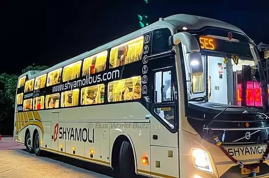 लंबी दूरी की बसें बेहतर सेवा के मामले में ट्रेनों को टक्कर दे रही