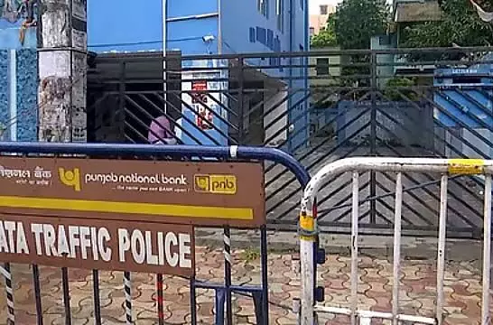 कॉलेज सामूहिक बलात्कार जांच: पुलिस 'शून्य सहनशीलता' के पक्ष में