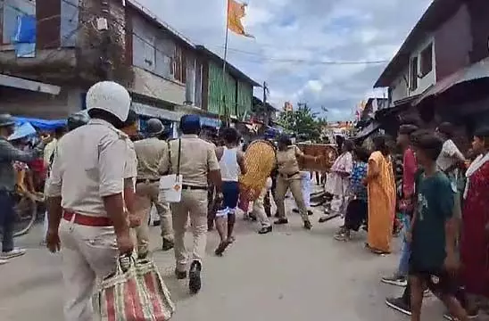 क्रिकेट मैच को लेकर सिलीगुड़ी युद्धक्षेत्र में तब्दील