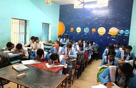 शिक्षक पदस्थापना से शासकीय हाई स्कूल मोहगांव में लौटी शिक्षा की रौनक