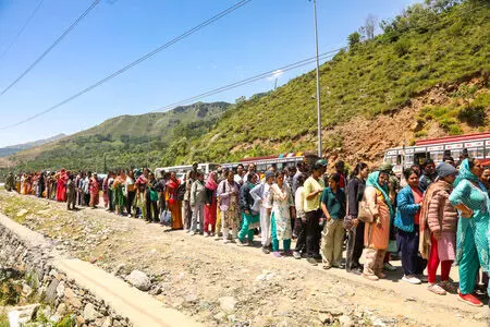 अमरनाथ यात्रा: दो लाख से अधिक श्रद्धालुओं ने किए बाबा बर्फानी के दर्शन, 6143 यात्रियों का नया जत्था कश्मीर रवाना