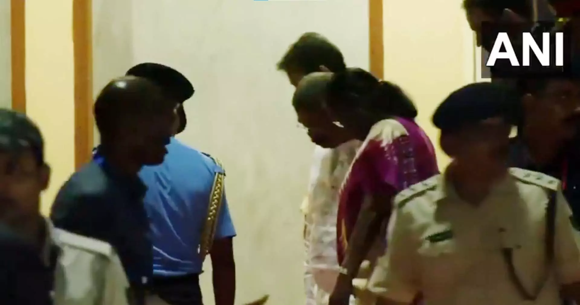 बालासोर छात्र आत्मदाह मामला: राष्ट्रपति द्रौपदी मुर्मू ने पीड़ित छात्र से की मुलाकात