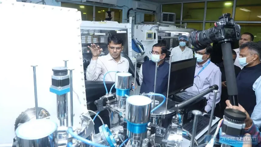 IIT बॉम्बे का सोलर ब्रेकथ्रू, 29.8% एफिशिएंसी वाला सेल हुआ तैयार