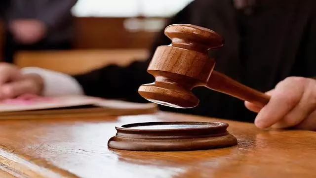 दिल्ली हाईकोर्ट ने करोल बाग अग्निकांड की जांच को लेकर नोटिस जारी किया