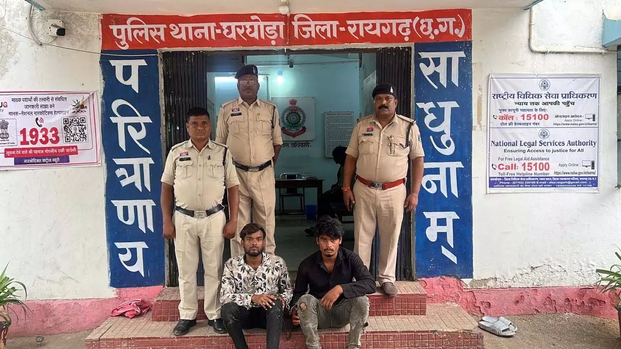 मनचलों युवकों को किशोरी से सड़क पर छेड़छाड़ करना पड़ा भारी, आरोपी गिरफ्तार