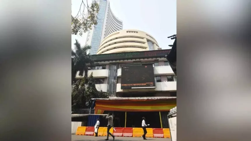 6 दिग्गज कंपनियों का मूल्यांकन ₹94,000 करोड़ घटा; TCS और रिलायंस को सबसे बड़ा नुकसान
