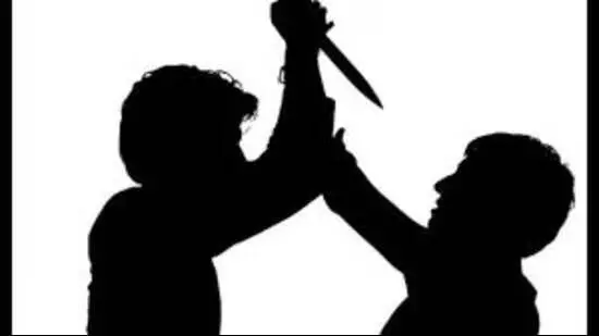 जीरकपुर गांव में पड़ोसी ने व्यक्ति की चाकू मारकर हत्या कर दी