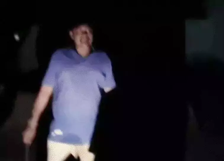 छात्र की आत्महत्या के बाद भड़के युवकों ने टीचर पर किया हमला, धारदार हथियार से वार कर किया घायल
