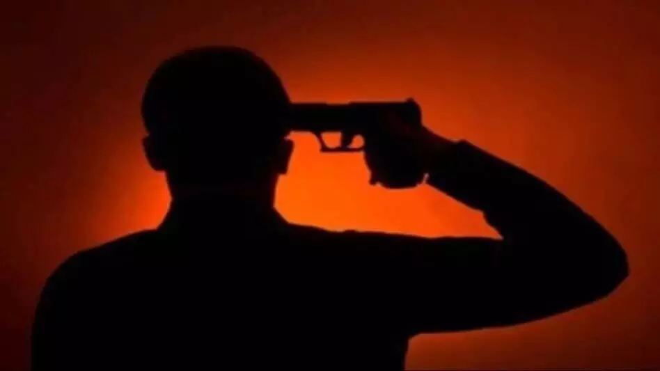सब इंस्पेक्टर ने थाने में किया सुसाइड