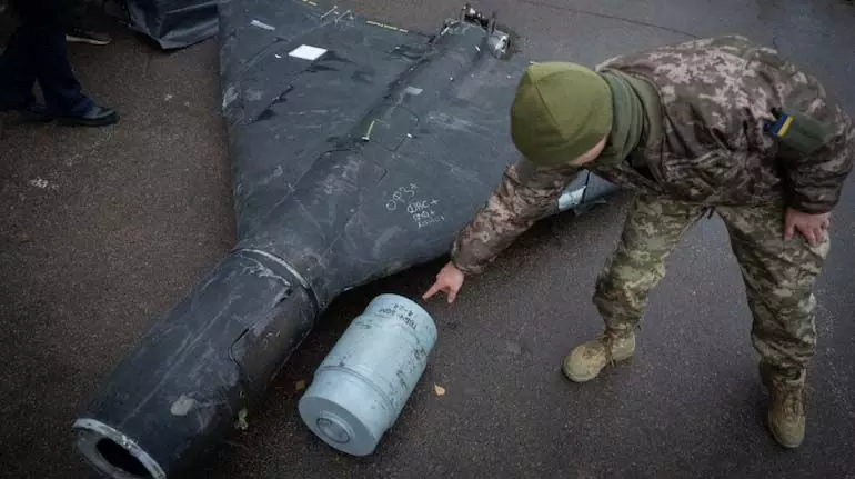 Russia ड्रोन बनाने और परीक्षण के लिए बच्चों की गुप्त रूप से भर्ती कर रहा