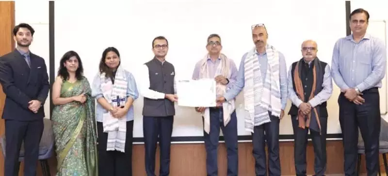 यूपीईएस ने जोखिम प्रबंधन में सहयोग के लिए आईआरएम इंडिया से अंतर्राष्ट्रीय साझेदारी की