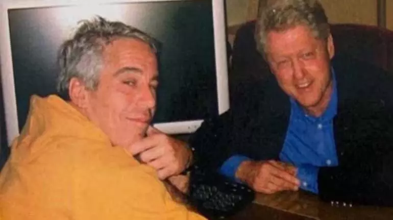 Bill Clinton का पत्र एपस्टीन के 50वें जन्मदिन के एल्बम में भी शामिल