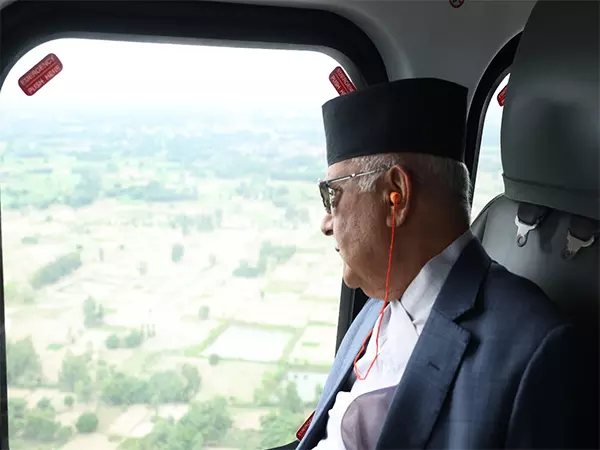 नेपाली प्रधानमंत्री ओली ने सूखा प्रभावित मधेश प्रांत का हवाई सर्वेक्षण किया