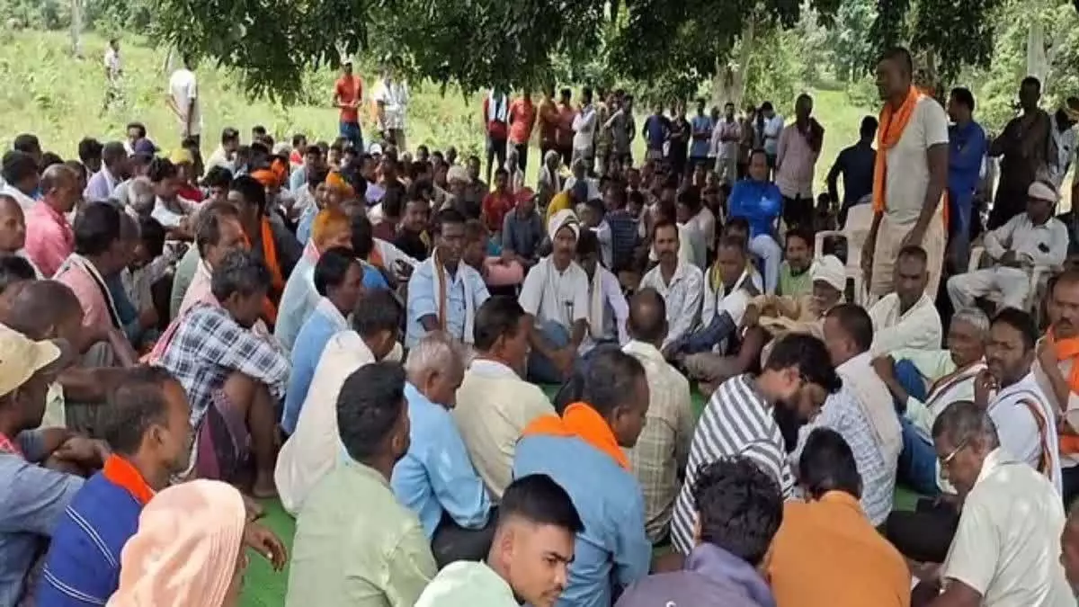 धर्मांतरण को लेकर कांकेर के जामगांव में तनाव, ईसाई युवक के शव दफनाने पर भड़के ग्रामीण