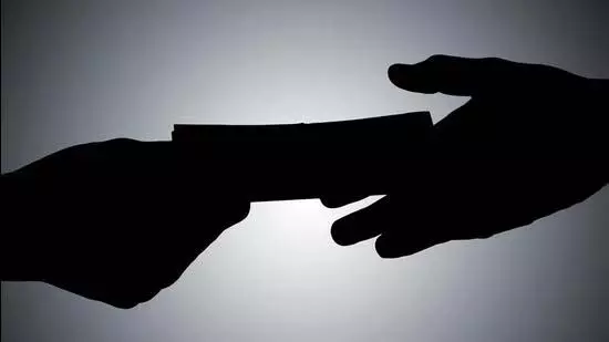 Bihar : रिश्वत मांगने पर महिला पुलिस अधिकारी निलंबित