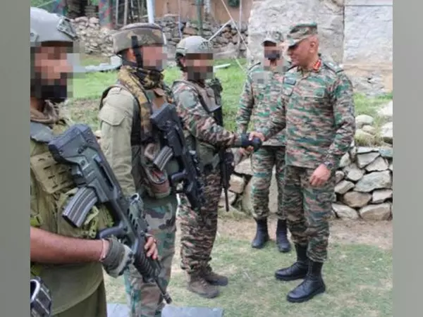 जम्मू-कश्मीर: उत्तरी कमान प्रमुख ने ऑपरेशन महादेव में सफलता के लिए सैनिकों को दी बधाई