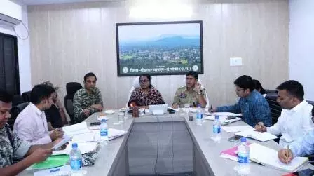मादक पदार्थों के अवैध कारोबार पर नियंत्रण के लिए बेहतर समन्वय के साथ करें कार्य: कलेक्टर तुलिका