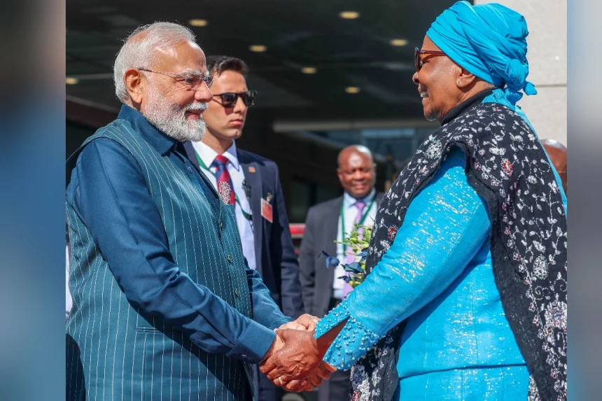 नामीबिया में बोले PM Modi- “हमारी दोस्ती राजनीति से नहीं…संघर्ष, सहयोग और आपसी