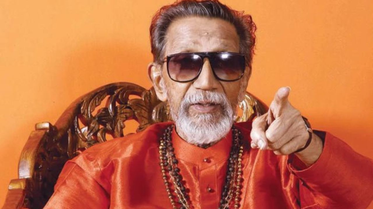 उद्धव ठाकरे, जो खुद को अपने पिता की वैचारिक विरासत का सच्चा उत्तराधिकारी...