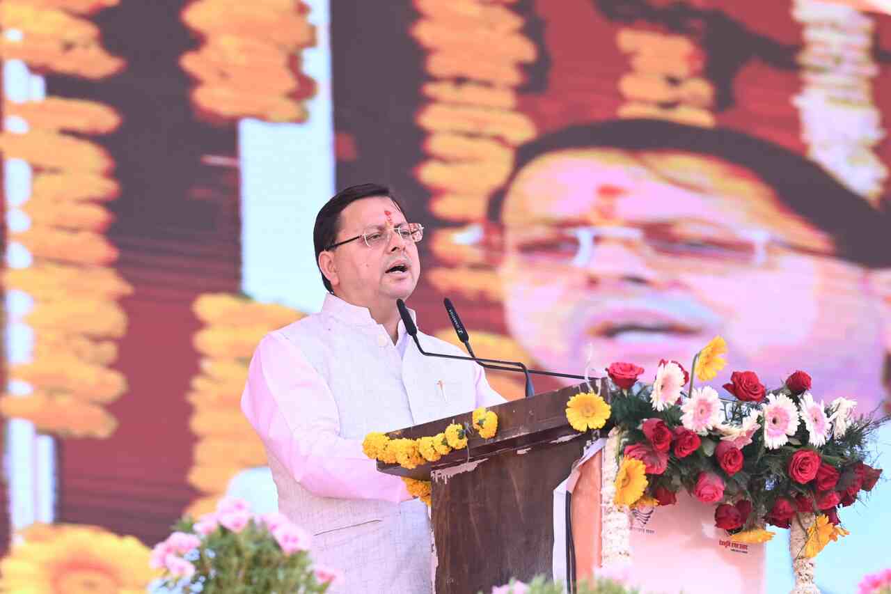 उत्तराखंड में चार साल लगातार धामी सरकार, भाजपा के सबसे लंबे कार्यकाल वाले सीएम बने पुष्कर सिंह