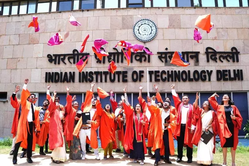 आईआईटी-दिल्ली दीक्षांत समारोह में 2,764 को डिग्री मिली