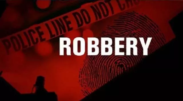 नाबालिग ने लूटपाट के दौरान ट्रेन से धक्का दिया, महाराष्ट्र में पैर कटने की घटना
