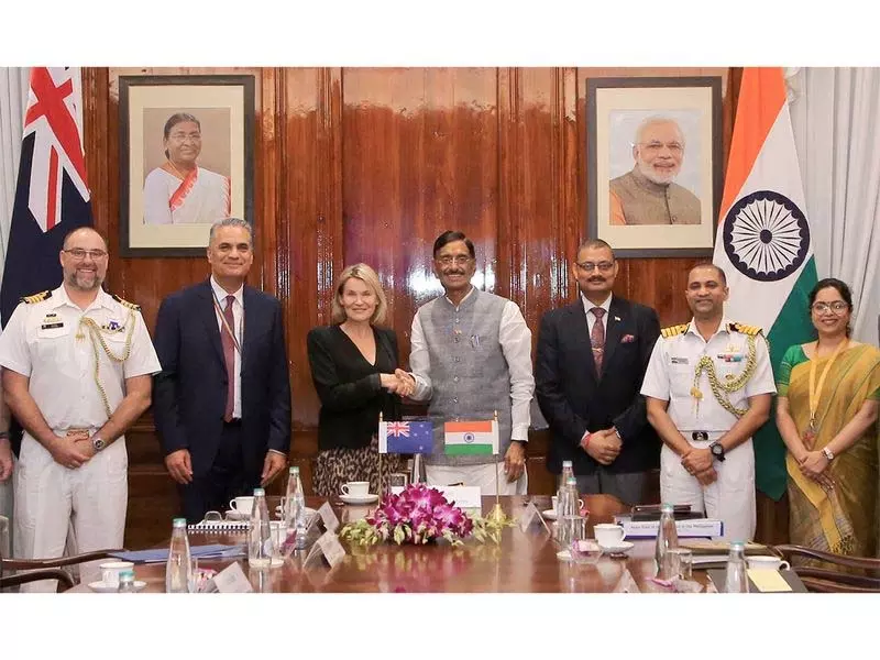 भारत और न्यूजीलैंड ने मजबूत रक्षा संबंधों और सहयोग को गहरा करने की प्रतिबद्धता दोहराई