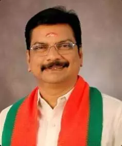 ट्रंप टैरिफ पर तमिलनाडु भाजपा प्रवक्ता का वार, बोले- भारत का उदय, अमेरिका का पतन