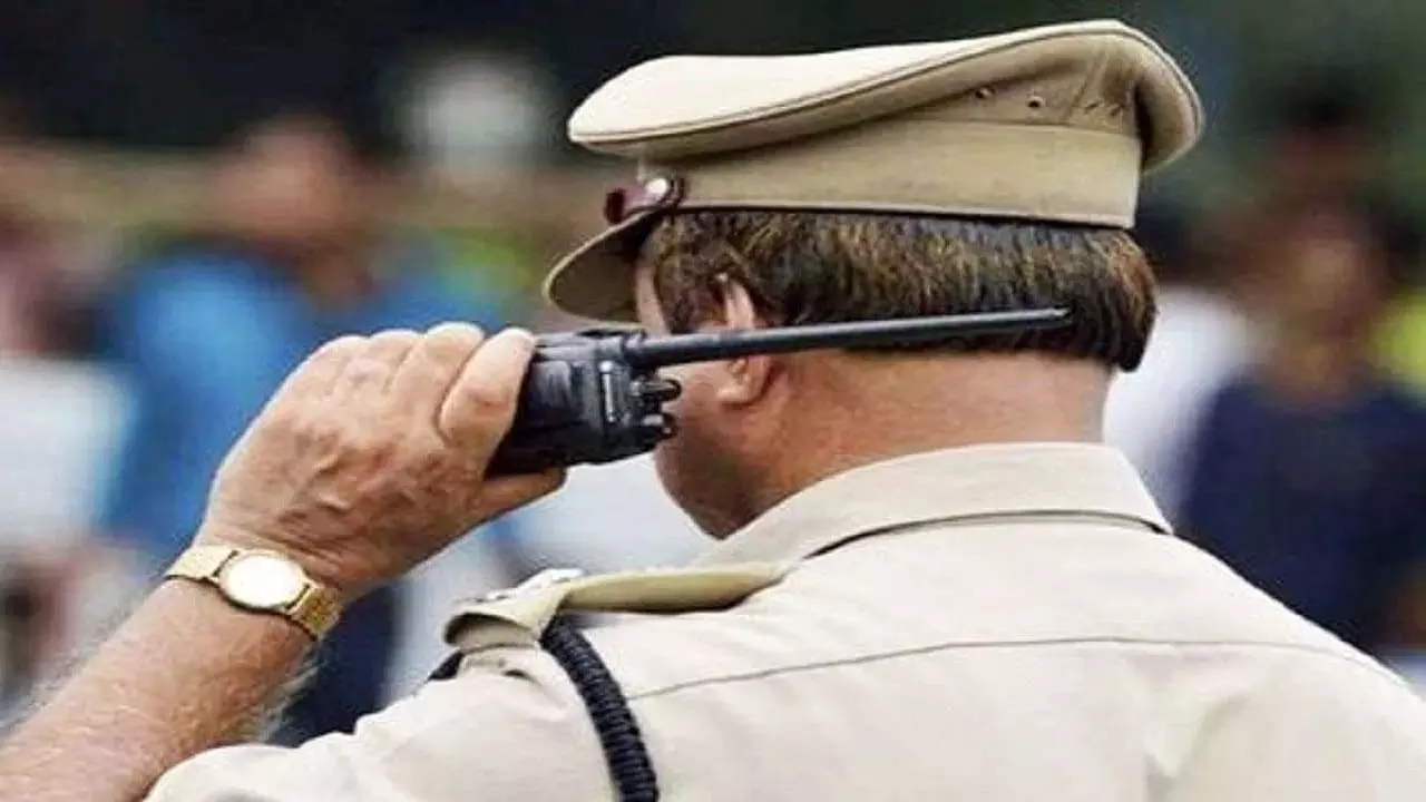फर्जी कॉल सेंटर का पर्दाफाश, ऐसे फंसाया जा रहा था
