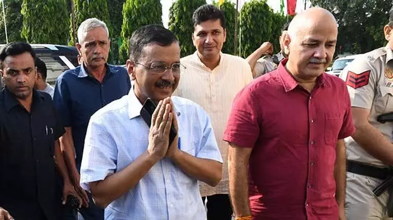 Delhi: फांसी घर को लेकर अरविंद केजरीवाल, मनीष सिसौदिया निशाने पर