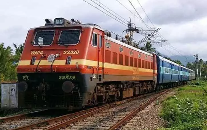 रक्षाबंधन पर यात्रियों के लिए आज और कल स्पेशल मेमू ट्रेन की सुविधा | Special MEMU train facility for passengers today and tomorrow on Rakshabandhan | रक्षाबंधन पर यात्रियों के लिए आज और कल स्पेशल मेमू ट्रेन की सुविधा
