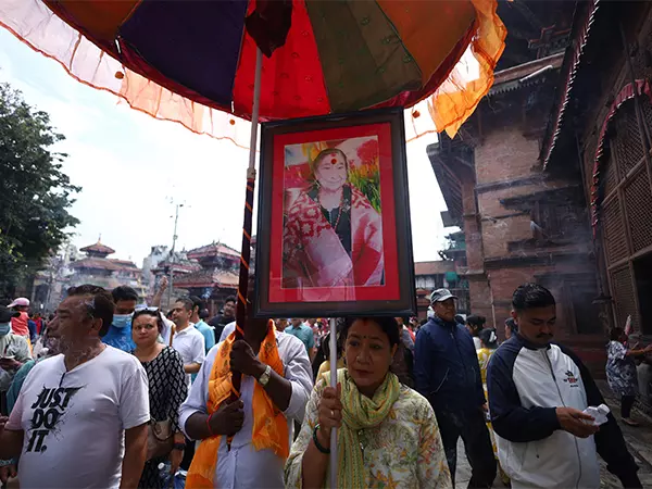 Nepal: प्रियजनों की स्मृति में गाई जात्रा मनाई गई