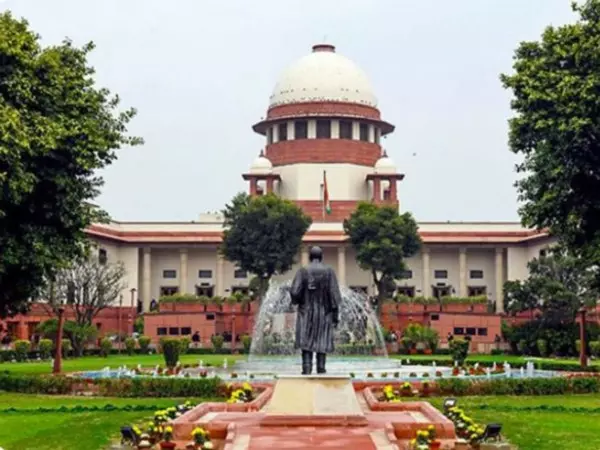 Supreme Court ने बाल तस्करी रोकने के उपायों पर केंद्र से मांगी रिपोर्ट | Supreme Court seeks report from Centre on measures to curb child trafficking
