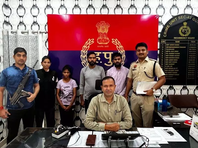 गुरुग्राम: 30 लाख के ज्वेलरी चोरी मामले में तीन आरोपी गिरफ्तार | Gurugram: Three accused arrested in jewelry theft case worth Rs 30 lakh  गुरुग्राम: 30 लाख के ज्वेलरी चोरी मामले में तीन आरोपी गिरफ्तार