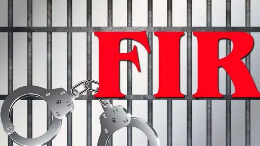 सेलून में विवाद के बाद ड्राइवर से मारपीट, गाली-गलौज और जान से मारने की धमकी | After a dispute in the salon, the driver was beaten up, abused and threatened with death | सेलून में विवाद के बाद ड्राइवर से मारपीट, गाली-गलौज और जान से मारने की धमकी