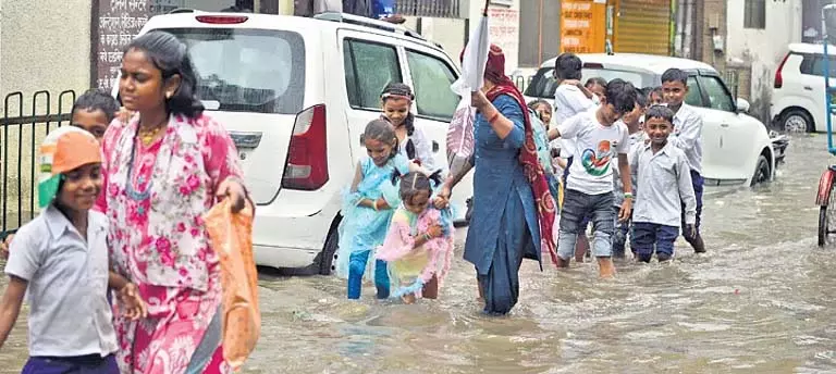 स्वतंत्रता दिवस पर हल्की बारिश की संभावना: IMD | Light rain likely on Independence Day: IMD  स्वतंत्रता दिवस पर हल्की बारिश की संभावना: IMD