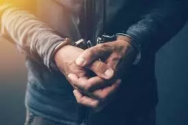 Vaishali: चाचा की हत्या के फरार आरोपी 20 महीने बाद दिल्ली से गिरफ्तार | Vaishali: चाचा की हत्या के फरार आरोपी 20 महीने बाद दिल्ली से गिरफ्तार,Vaishali: The absconding accused of uncle's murder arrested from Delhi after 20 months