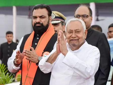 बिहार में उद्योग लगाने के लिए विशेष आर्थिक पैकेज दिया जाएगा: नीतीश कुमार | A special economic package will be given to set up industries in Bihar: Nitish Kumar | बिहार में उद्योग लगाने के लिए विशेष आर्थिक पैकेज दिया जाएगा: नीतीश कुमार