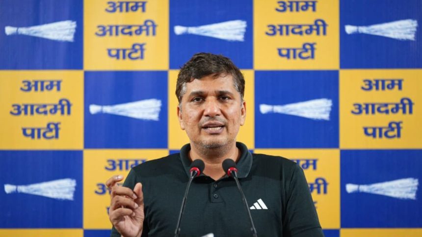 सौरभ भारद्वाज ने कहा कि यह योजना सड़क दुर्घटना पीड़ितों को तत्काल...
