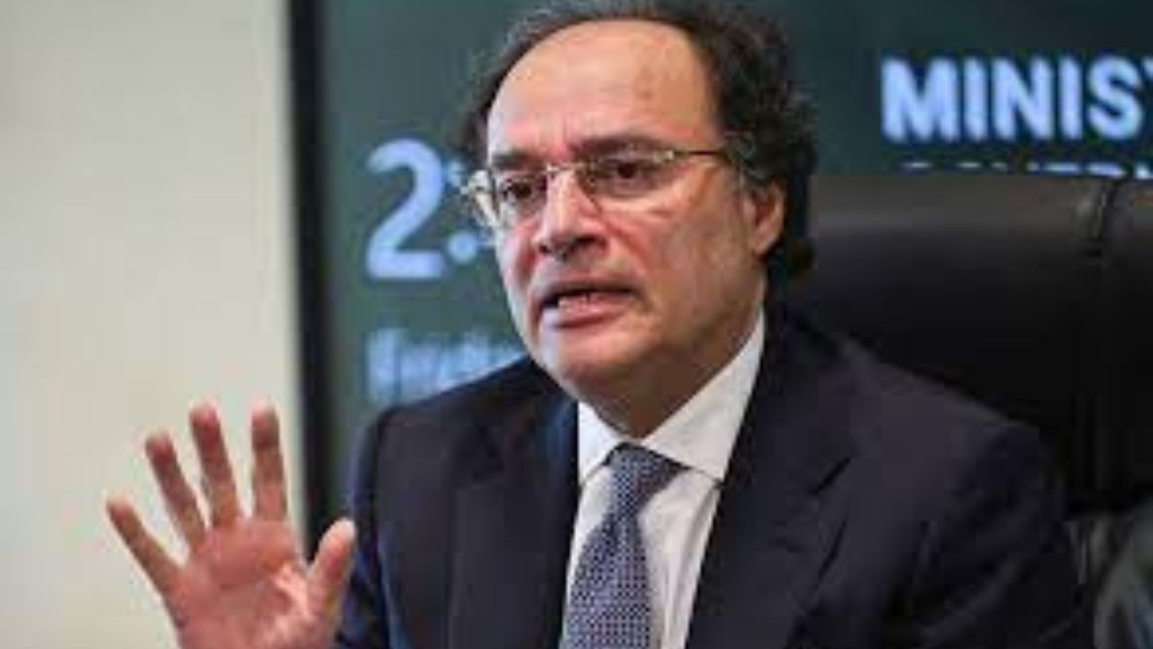 पाकिस्तान एक बार फिर फाइनेंशियल एक्शन टास्क फोर्स (FATF) की ग्रे लिस्ट में...