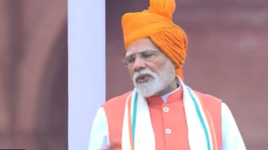प्रधानमंत्री ने यूनिफाइड पेमेंट्स इंटरफेस (UPI) की सफलता का भी उल्लेख किया....