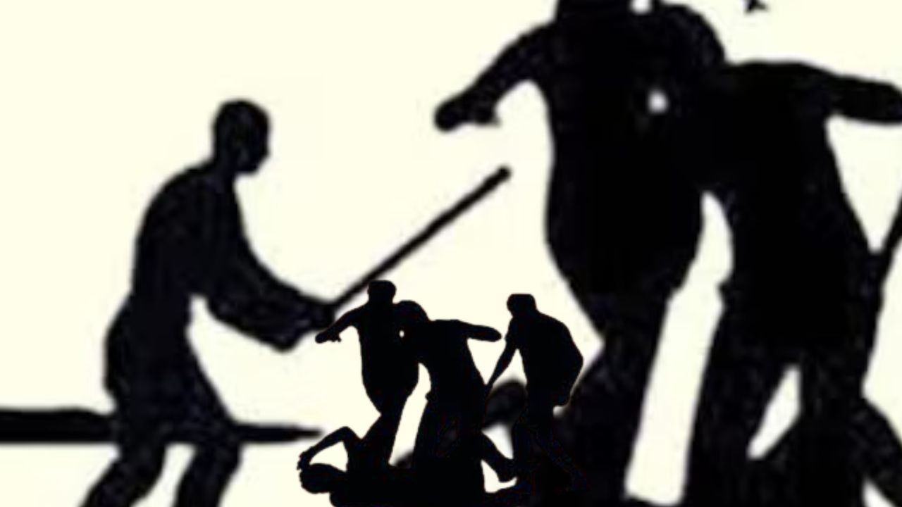 बिहार के नवादा जिले में अंधविश्वास ने एक निर्दोष की जान ले ली. गांव के लोगों...