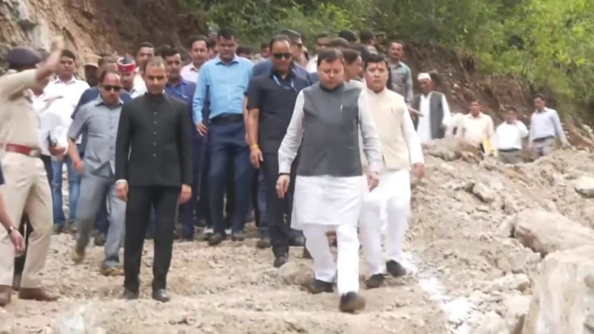 CM धामी का कपकोट आपदाग्रस्त इलाकों में  प्रभावितों से  सीधा संवाद, कहा -पुनर्वास और पुनर्निर्माण में नहीं आने दी जाएगी कोई कमी