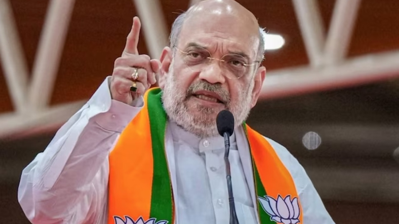 शाह ने माता-पिता से अपील की कि वे अपने बच्चों से मातृभाषा में बात करें....