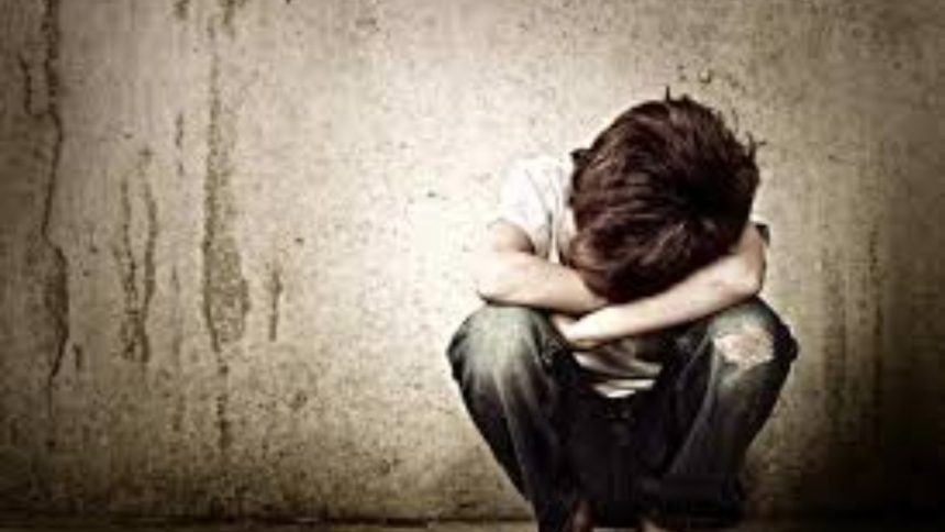 जानकारी के अनुसार यौन उत्पीड़न के आरोप में दो सरकारी कर्मचारियों सहित नौ...